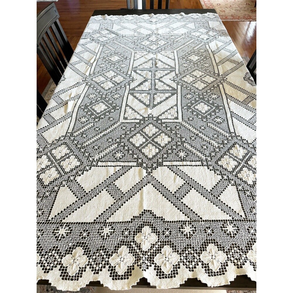 Vintage Handmade Filet Lace Tablecloth 73” x 58”